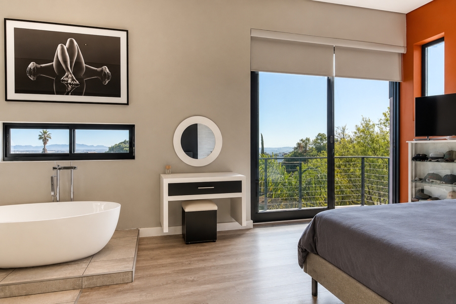 3 Bedroom Property for Sale in Heldervue Western Cape